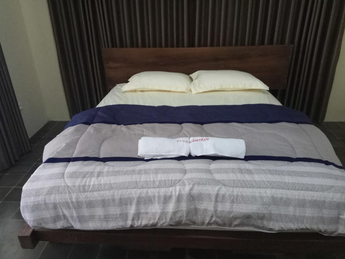 Doeloerkoe Homestay Surakarta (Solo) Exterior foto
