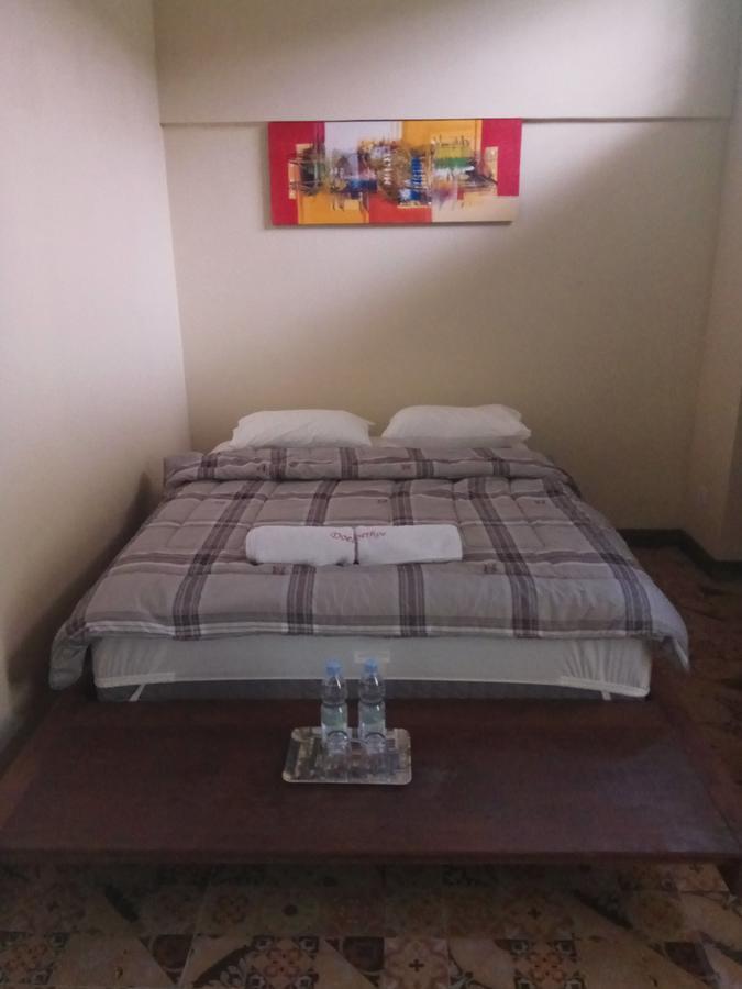 Doeloerkoe Homestay Surakarta (Solo) Exterior foto